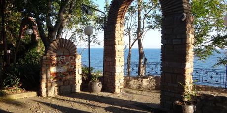 Bulgarien: Nessebar, Denkmalschutz vom Baumarkt Bulgarien: Nessebar, Denkmalschutz vom Baumarkt