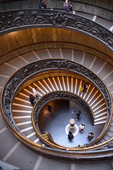 20_Doppellaeufige-Spiral-Treppe-Ausgang-Vatikan-Vatikanische-Museen-Citytrip-Rom-Italien