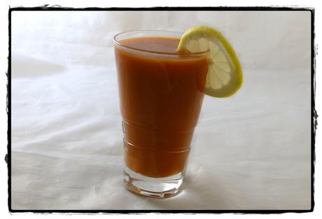 Tomato-Clamato und Prawn Toast