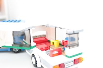LEGO CITY 60117 Van und Wohnwagen