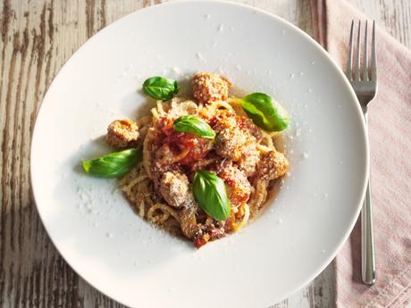 Pasta mit Fleischbällchen