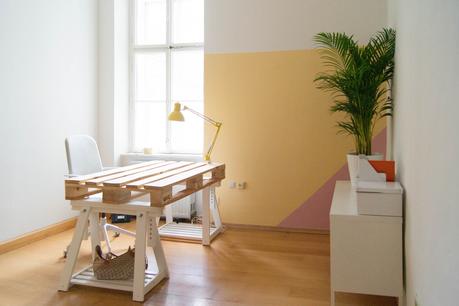 yellowgirls Büro Update – die Wandfarbe*
