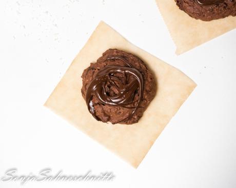 Die besten einfachen Kokos-Schoko-Cookies (die fast wie Kuchen schmecken) – the best easy coconut and chocolate chip cookies (that almost tast like cake)