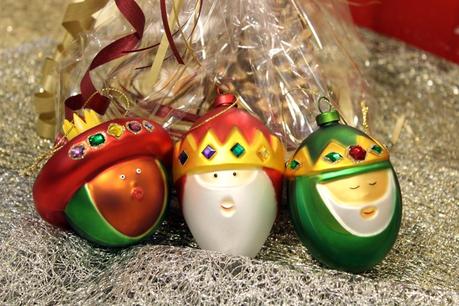 Vom Apfel zur Glaskugel: Weihnachtlicher Baumschmuck