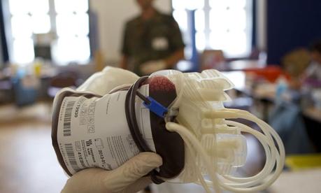 Mal was bei der „Blutbank“ einzahlen!