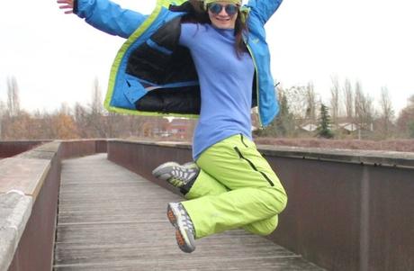 Fifty Five: Farbenfrohes Ski-Outfit mit Gewinnspiel zur Winterlust