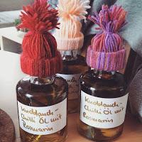 Türchen Nummer 2 - Selbstgemachtes Knoblauch-Chilli-Öl mit Wollmützchen