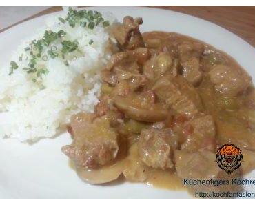 Asiatisches Schweinsragout mit Kokosnussmilch im Instant Pot®