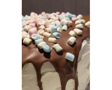 Bunte-Marshmallow-Torte