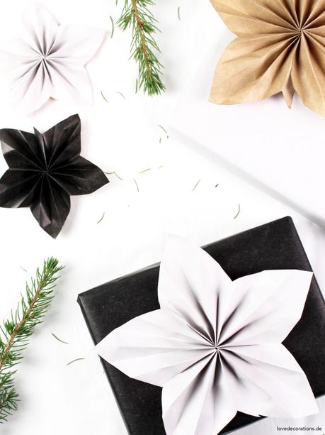 DIY Paper Christmas Star as Wrapping Topper | DIY Weihnachtsstern Geschenk-Topper