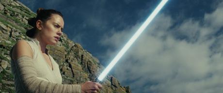 Luke Skywalker spricht in STAR WARS – EPISODE 8: DIE LETZTEN JEDI