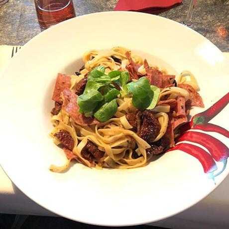 Tagliatelle al Pomodori Secchi (oder so)  #Italian #foodporn - via Instagram