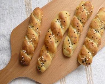 Semolinabrot-Twisties mit Käse