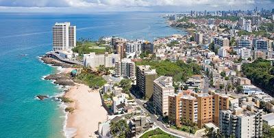 In Salvador Bahia kann das Strandvergnügen gefährlich werden