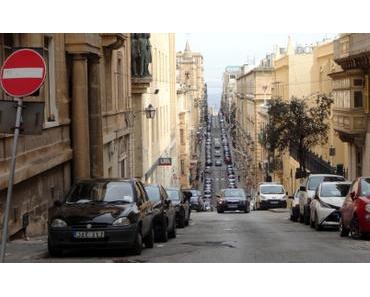 Malta: dicke Mauern und ein dreiarmiger Paul