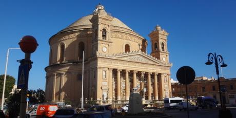 Malta: Flieger und Blindgänger