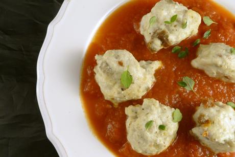 Ricotta-Auberginen-Klößchen mit getrockneten Tomaten