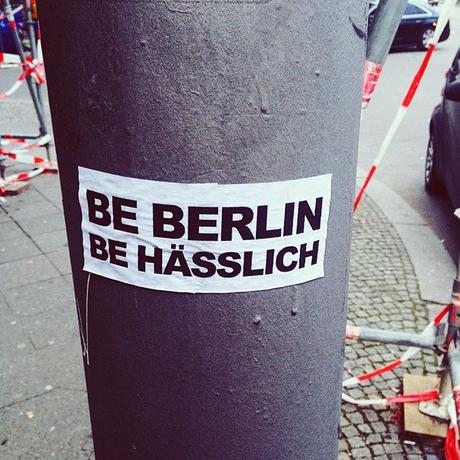 Oh yeah,.. Its #monday..| #berlinblog #berlinspiriert #blogger #berlinblogger #potd #monday #streetview #street #berlinstagram #berlingram #ig_berlin #ig_berlincity #urban #urbanart #stickers #stickerlove #beberlin #be #hässlich #berlin #berlinlife #be...