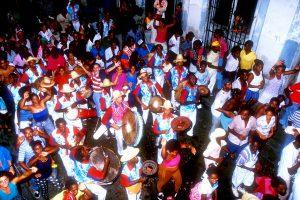Karneval in Santiago de Cuba ((c) Cubanisches Fremdenverkehrsamt)