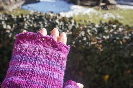 Bronte's  Mitts