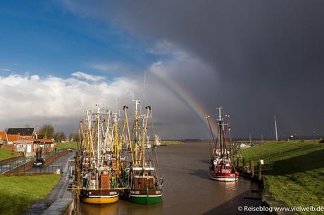 Regenbogen-Hafen-Greetsiel-Ostfriesland-Nordsee-Deutschland