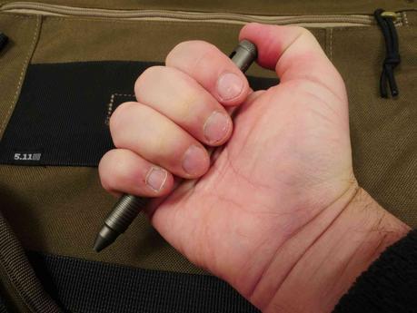 Böker Plus Tactical Pen CID cal.45 - Unscheinbarer Stift