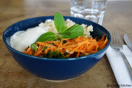 Möhren-Haselnuss-Salat mit Tahindressing nachgemacht