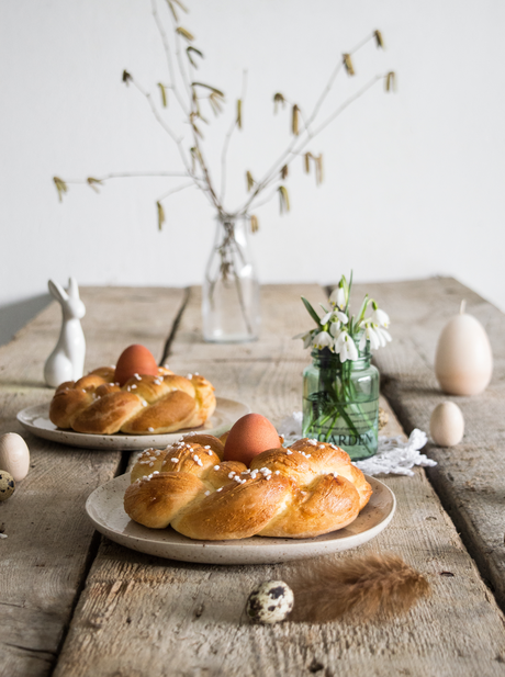 #Omasklassiker: süße Osternestchen // Braided Easter egg bread