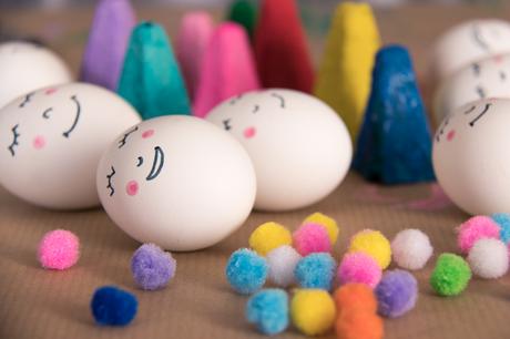 Oster-DIY: Männchen aus Eierkarton