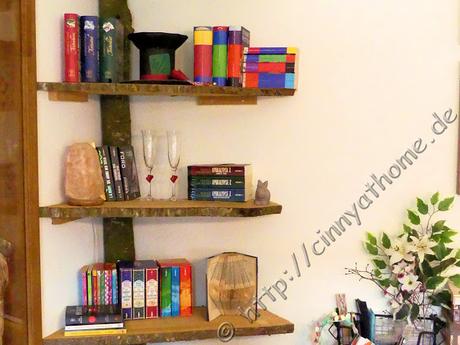 In meinem Wohnzimmer wächst ein Bücherbaum #Regal #NaturPur #DIY