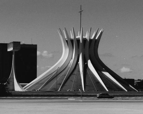 Wilfried Schwetz — Brasilia und Oscar Niemeyer