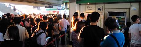 150 Sehenswürdigkeiten mit Bangkoks BTS Skytrain und MRT Metronetz