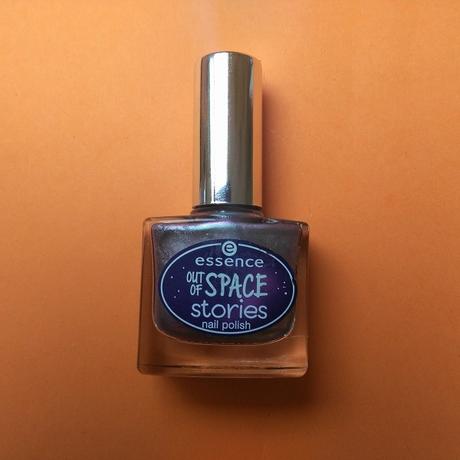 [Werbung]  essence Out of Space Stories nail polish 02 across the universe