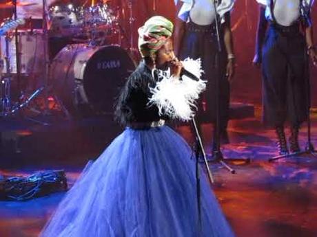 Lauryn Hill und Andra Day spielen ein Nina Simone Medley