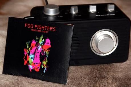 Der Frühling bringt auch neue Musik mit sich – Foo Fighters mit Wasting Light