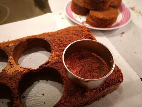Glutenfreie Brownie Küchlein & Nougatcreme......mit Liebe den Tisch gedeckt