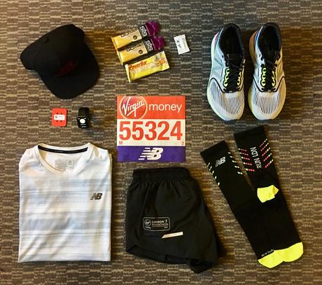 London Marathon Race Pack Outfit