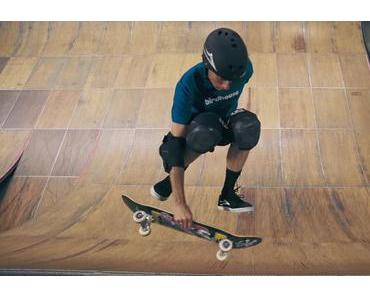 Wie ein junger Hüpfer: Tony Hawk zeigt 50 Tricks mit 50 Jahren