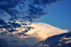 Wochenbeginn und ein Abendhimmel Abendhimmel...