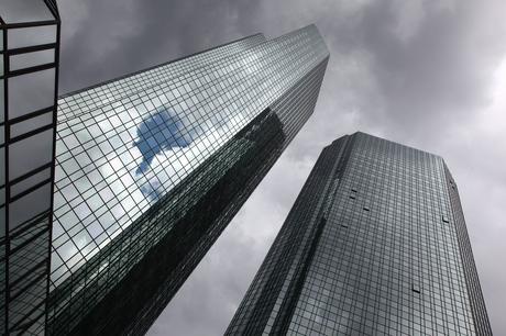 Deutsche Bank: Jeder zehnte fliegt