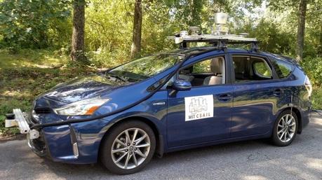 MIT entwickelt autonomes Fahrzeug, das ohne 3D Karten auskommt
