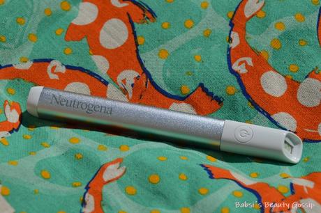 [Review] – Neutrogena visibly clear – Lichttherapie Stick: