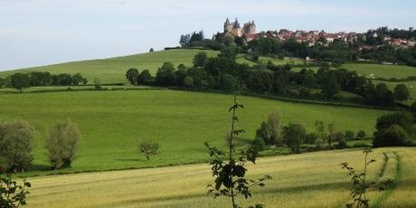 Burgund-Reise: allerlei Burgen und Schlösser