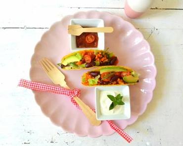 Vegan gefüllte Tacos mit Limetten-Dip