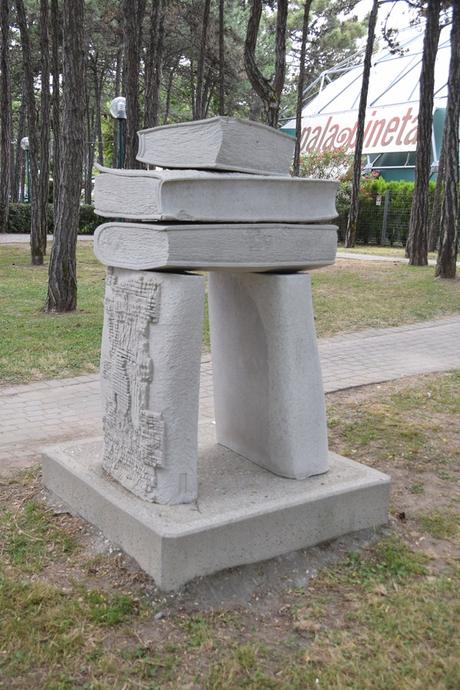 08_Skulptur-Pala-Pineta-Lignano-Pineta-Friaul-Julisch-Venetien-Adria-Italien