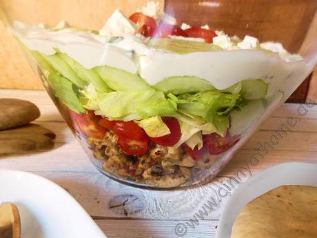 Ein griechischer Salat für die heißen Sommertage #Food #Rezept #Schnellundgut