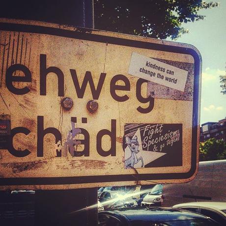 Always remember and never forget.. #berlin #blogger #blog #kind #berlinspiriert #potd📷 #potd #photography #see #the #sign #geh #weg #gehweg #igers #igersgermany #photo #berlinlove #berlinlive #sticker #urbanjungle #urbanart #art #infos #am #wegesrand #...