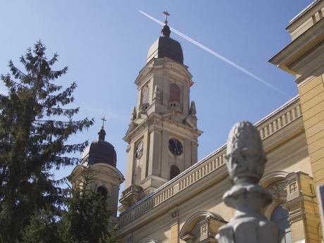 Oradea Kirche Heiliger Geist außen
