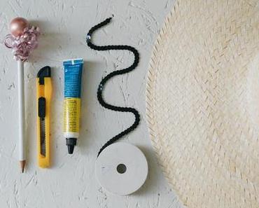 Dein Strohhut mit persönlicher DIY-Botschaft für den perfekten Urlaub