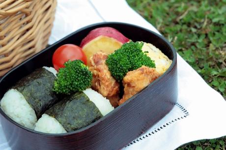 Onigiri Ideal für jedes Picknick.